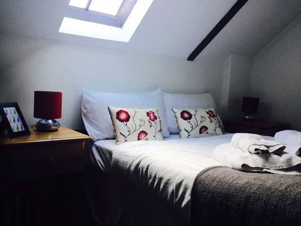 The Swan Inn Hilborough Dış mekan fotoğraf