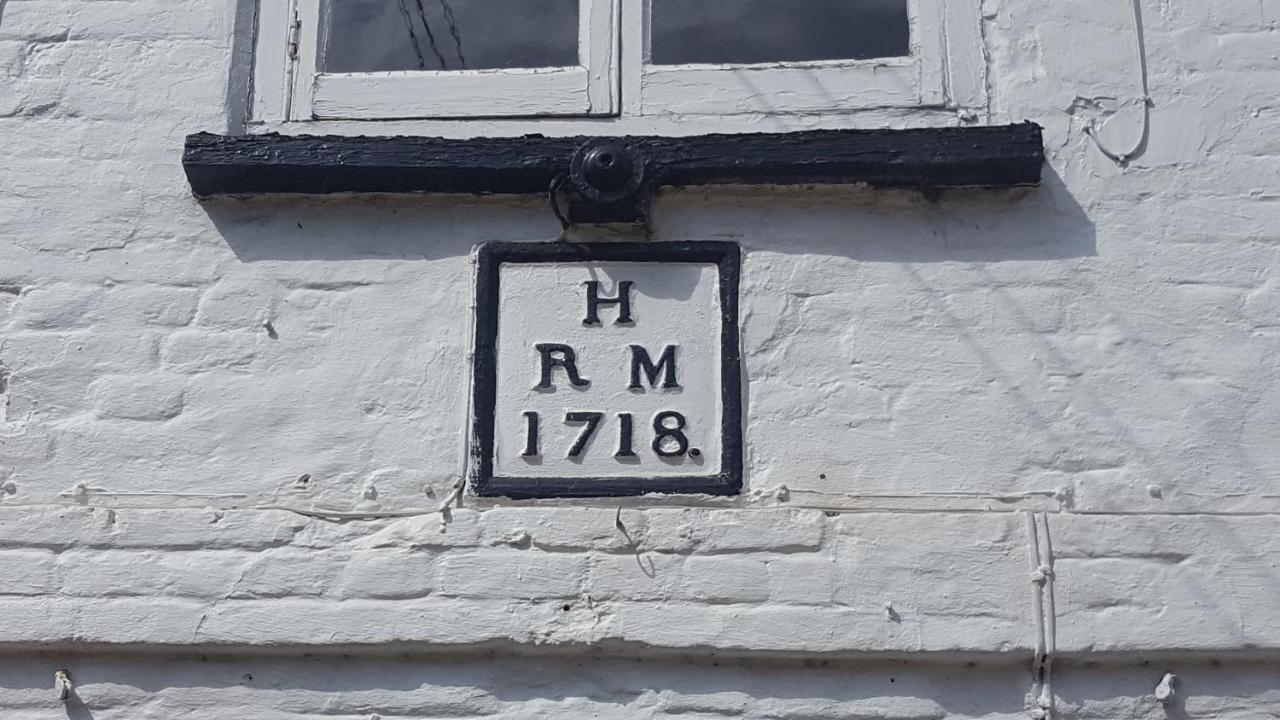 The Swan Inn Hilborough Dış mekan fotoğraf